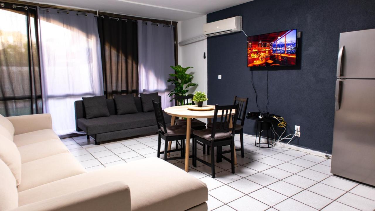 Grey House Apartment Eilat Exterior foto