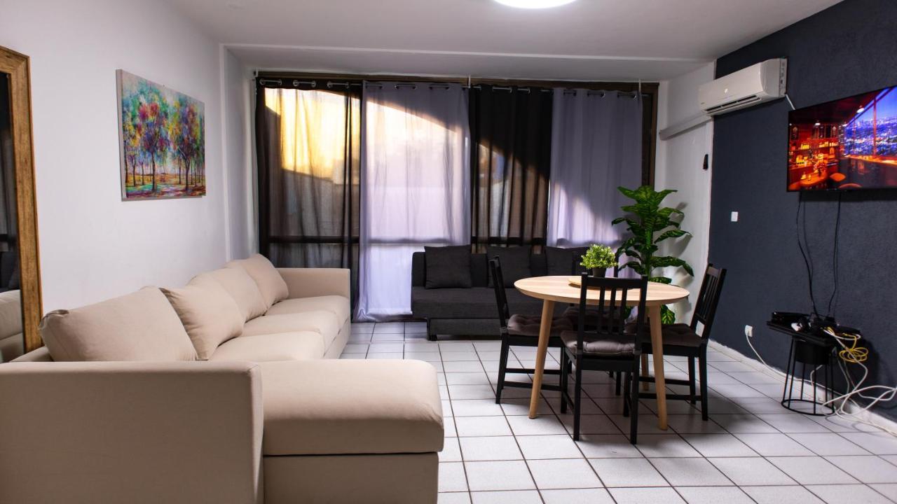 Grey House Apartment Eilat Exterior foto