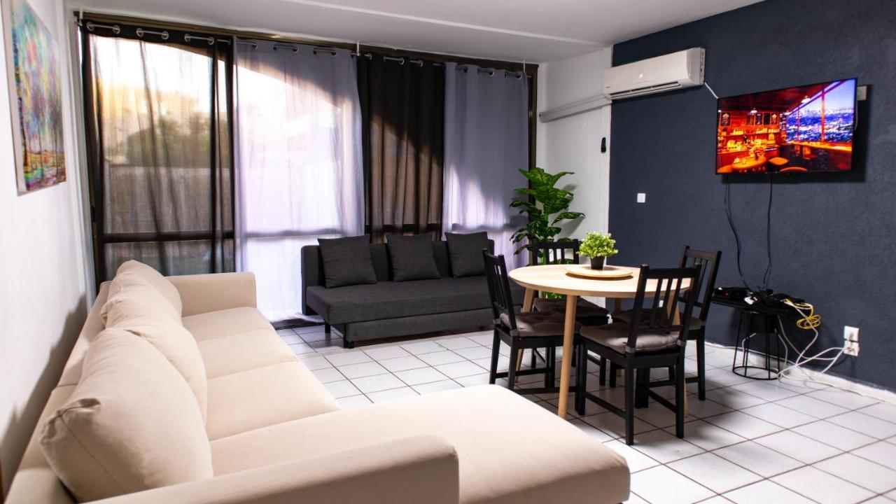 Grey House Apartment Eilat Exterior foto